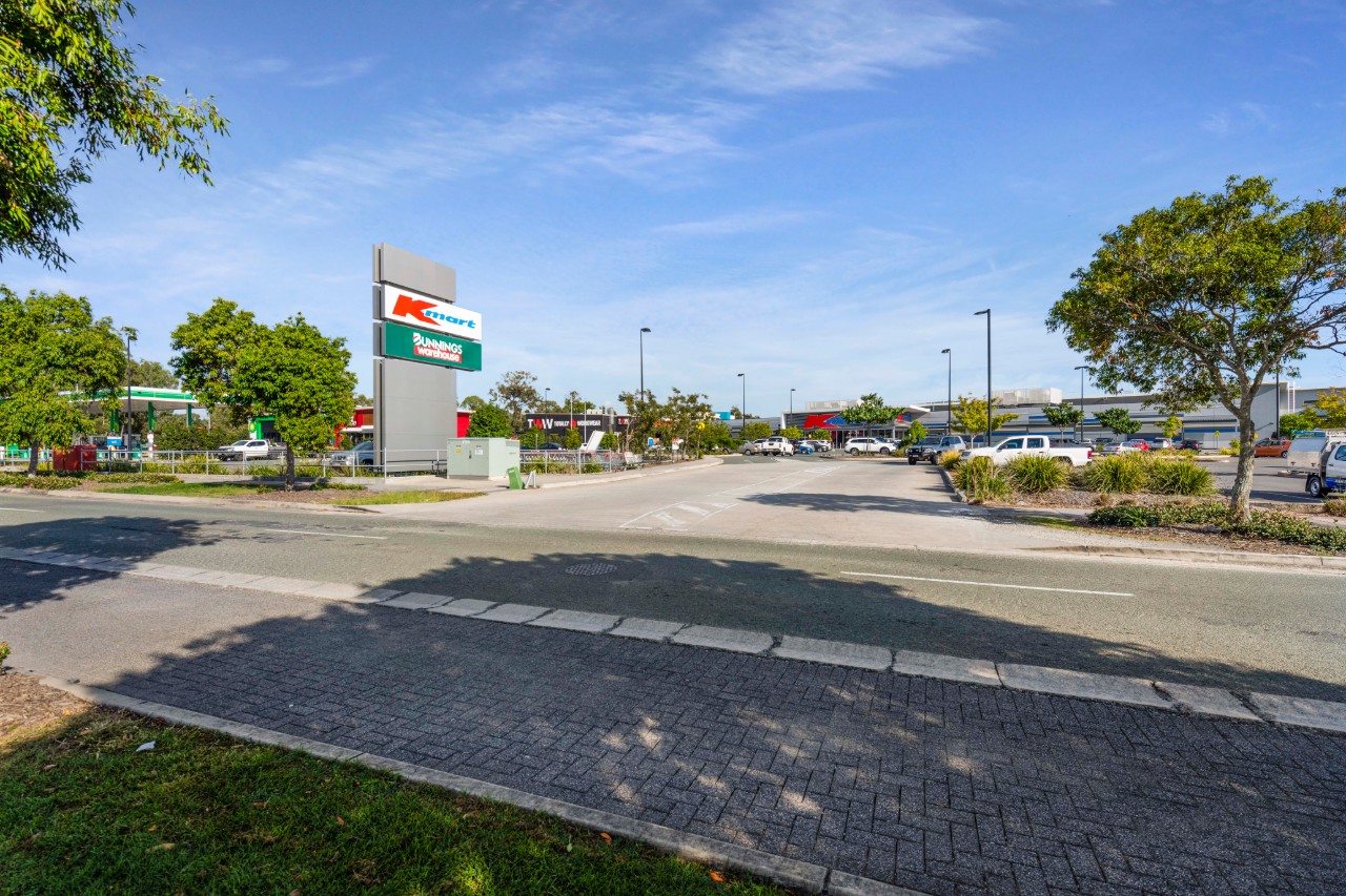 Kmart, Oxenford Empire Engineering